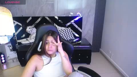 emily_cooper_t online show from September 2025 03:06:02 AM