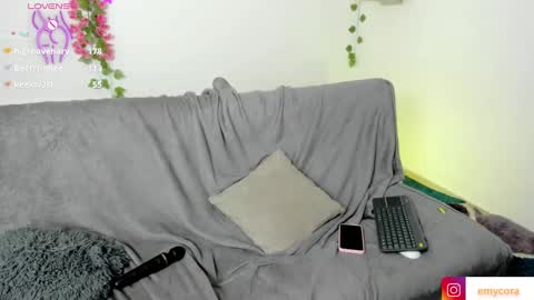 Snapshot of emily_coraline chatting on January 2025 06:24:02 PM Emily online show from January 2025 06:24:02 PM