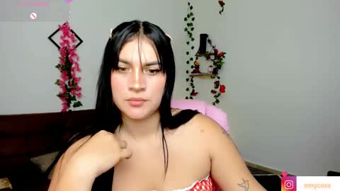 Snapshot of emily_coraline chatting on February 2025 02:42:02 PM Emily online show from February 2025 02:42:02 PM