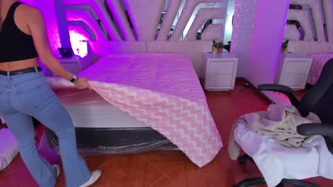 Emily online show from January 2025 10:42:02 AM