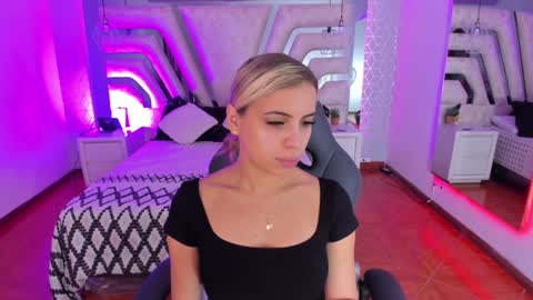 Emily online show from January 2025 10:34:01 AM