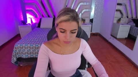 Emily online show from January 2025 10:29:02 AM