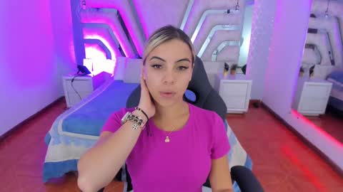 Emily online show from February 2025 10:37:02 AM