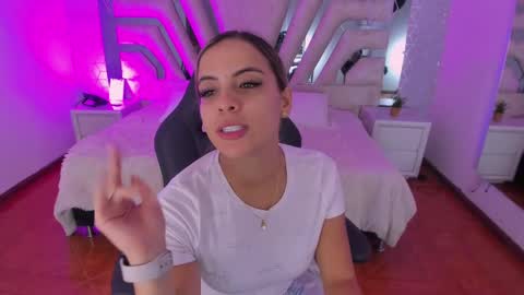 Emily online show from September 2025 11:11:01 AM