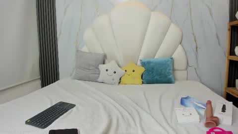 emily_frostt online show from June 2026 11:35:02 AM