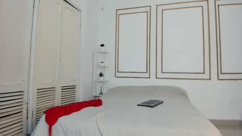 Snapshot of emily_gaviria1 chatting on February 2026 12:06:02 PM emily_gaviria1 online show from February 2026 12:06:02 PM