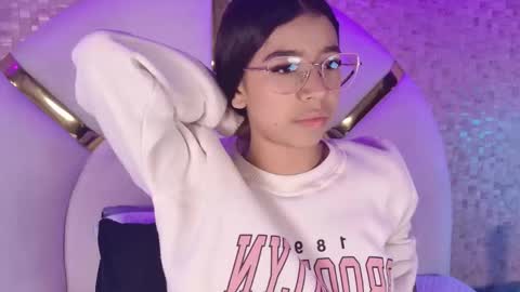 Snapshot of emily_greco chatting on January 2026 07:15:02 PM emily_greco online show from January 2026 07:15:02 PM