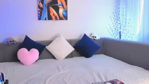 Snapshot of emily_heels chatting on July 2026 10:45:01 AM Emily Heels online show from July 2026 10:45:01 AM