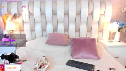 EMILY   Monday 5-2 am From Tuesday to Friday5-1 am Colombia time online show from January 2025 03:22:02 AM