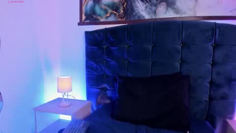 Emily  online show from November 2025 02:50:01 PM