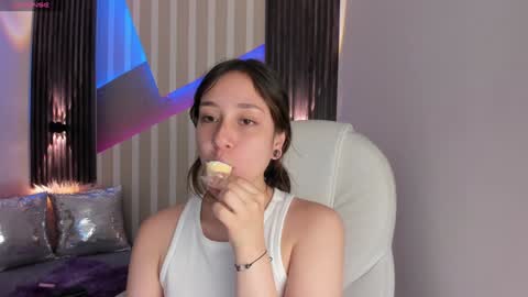 Emily online show from January 2025 02:25:01 PM