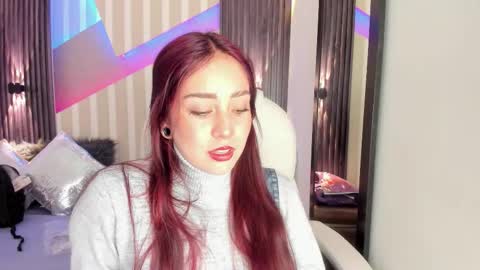 Emily online show from November 2025 02:50:02 PM