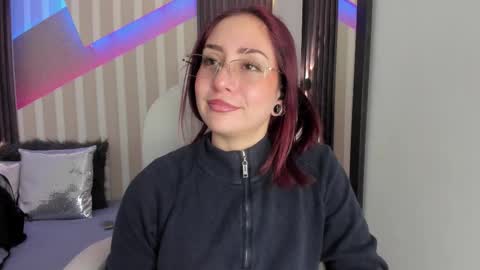 Emily online show from November 2025 02:52:02 PM