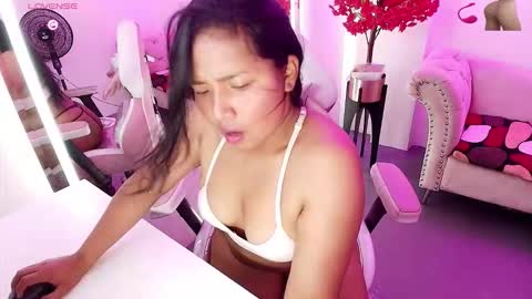 EMILY.  online show from March 2026 07:42:01 PM