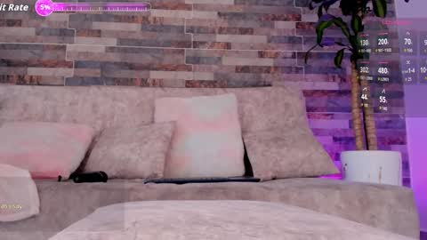 Emily online show from November 2025 08:46:02 PM