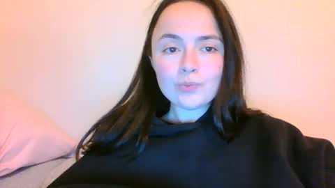 emily_morning_dew online show from January 2025 05:38:02 PM