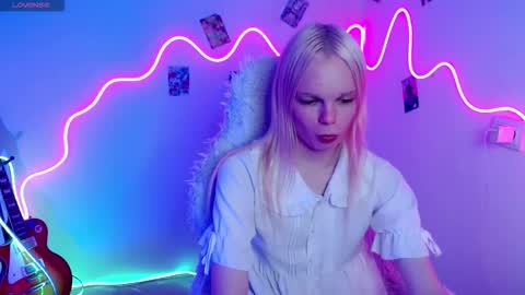 Lia online show from October 2025 11:21:02 AM