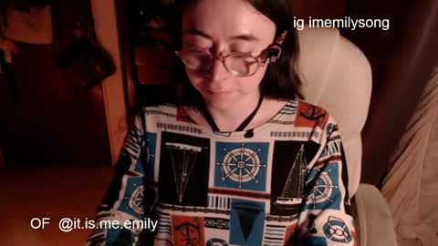 emily_pearl_ online show from May 2026 01:57:16 AM