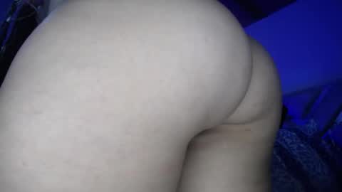 Emily  online show from October 2025 06:33:01 AM