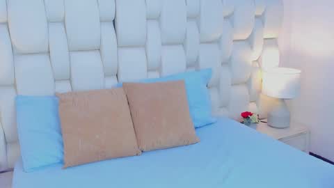 Emily online show from November 2025 11:35:01 AM