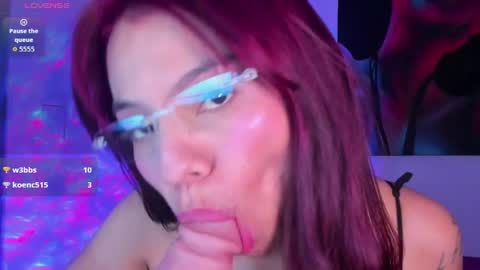 Emily online show from May 2026 07:39:01 AM