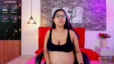 emily_sc online show from November 2025 01:14:02 PM