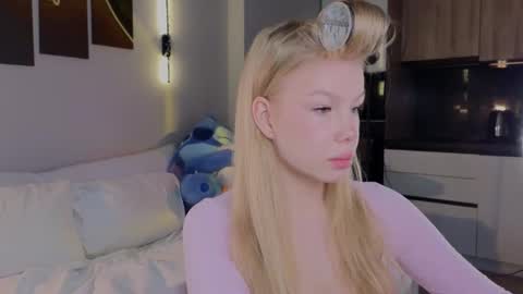 emily shepard online show from March 2026 02:13:01 AM