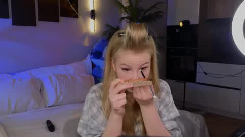 emily shepard online show from April 2026 03:29:02 AM