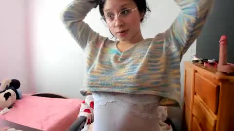 emily_vixen_ online show from October 2025 12:59:01 PM
