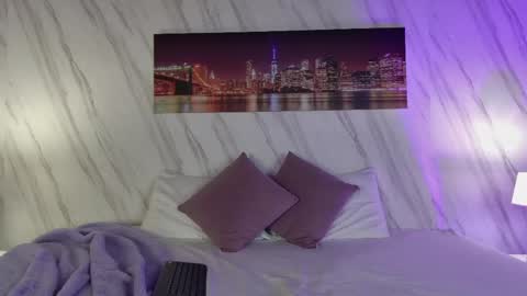 Snapshot of emily_white11 chatting on May 2026 10:03:01 PM Emily online show from May 2026 10:03:01 PM