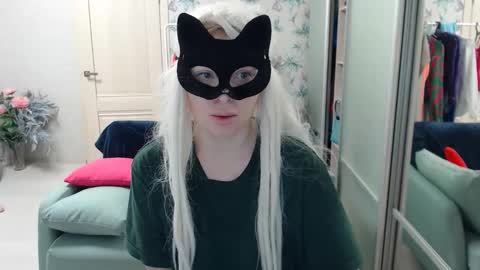 Snapshot of emily_york18 chatting on February 2026 02:06:02 PM Emily online show from February 2026 02:06:02 PM