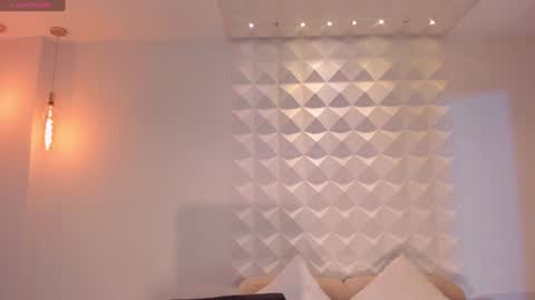 Emily Armstrong online show from January 2025 12:07:02 PM