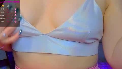 artist Emily online show from January 2025 01:41:02 AM