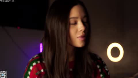 emilybatee online show from December 2024 06:48:01 PM