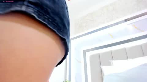 Emily online show from March 2025 05:29:02 PM