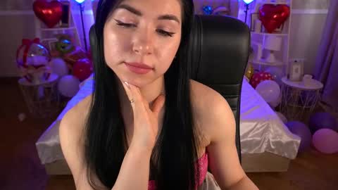 Emy online show from February 2025 09:43:02 AM