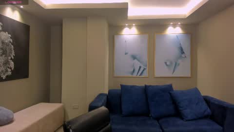 Emily Carter online show from March 2026 07:37:01 PM