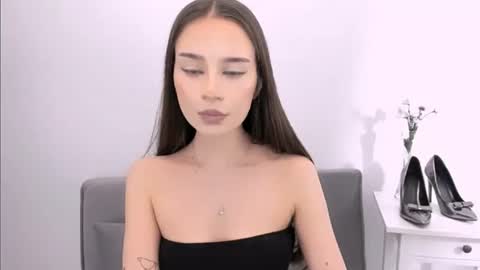 EmilyCharming online show from February 2026 09:32:01 PM