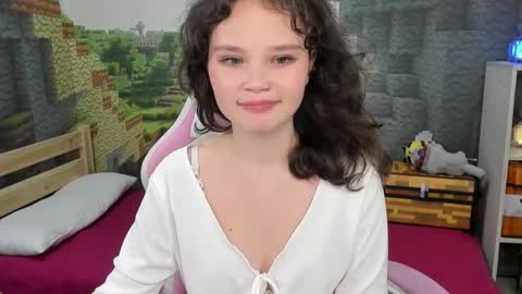 Emilyhaves online show from September 2025 05:51:02 AM