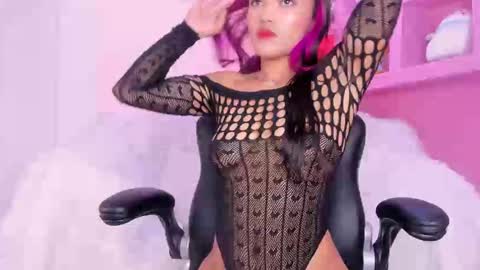 Emily online show from January 2025 09:05:02 PM