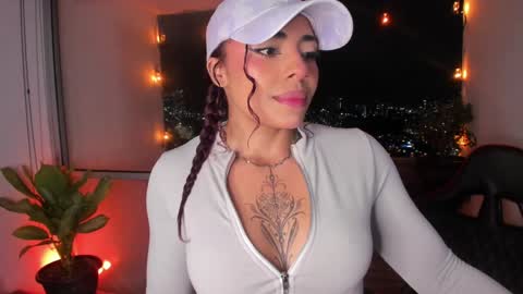 emily online show from December 2024 03:18:02 AM