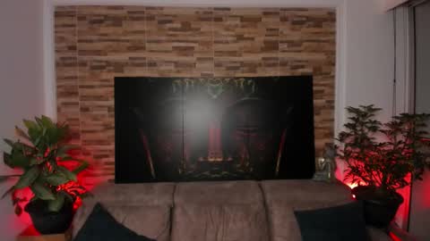 emily online show from October 2025 03:03:02 AM