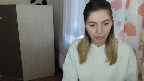 Snapshot of emilyfork chatting on December 2024 10:34:02 AM emilyfork online show from December 2024 10:34:02 AM