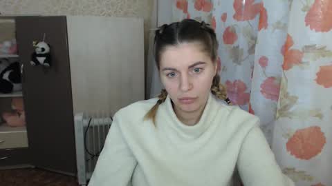 Snapshot of emilyfork chatting on December 2024 02:01:01 PM emilyfork online show from December 2024 02:01:01 PM