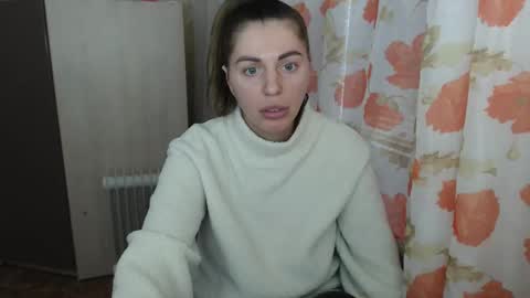 Snapshot of emilyfork chatting on January 2025 02:07:01 PM emilyfork online show from January 2025 02:07:01 PM