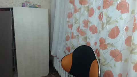 Snapshot of emilyfork chatting on February 2025 05:07:01 PM emilyfork online show from February 2025 05:07:01 PM