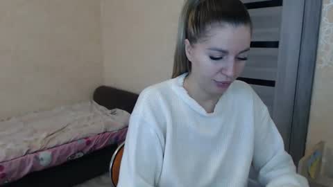 Snapshot of emilyfork chatting on November 2025 11:43:01 AM emilyfork online show from November 2025 11:43:01 AM