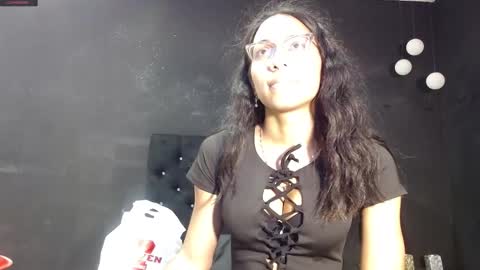 Emily online show from February 2025 11:25:02 AM