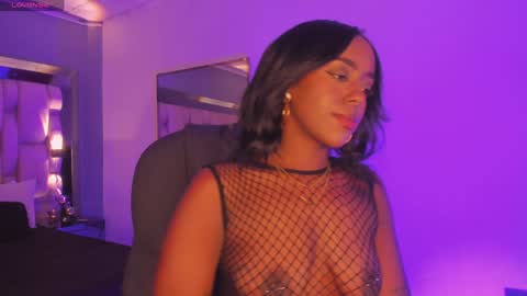 Emily  online show from January 2025 07:58:02 PM