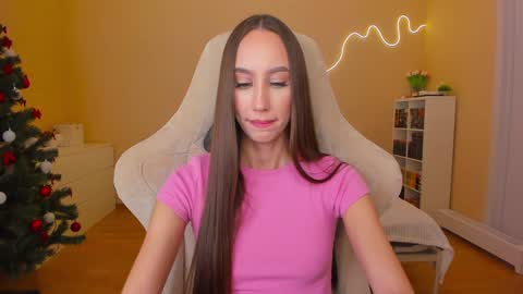 Alina online show from January 2025 07:18:02 PM